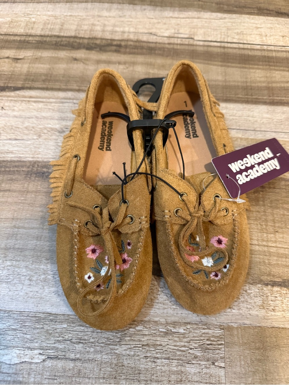 Weekend Academy moccasins